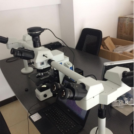 明美显微镜相机搭配国产多人共览显微镜应用于远程会诊
